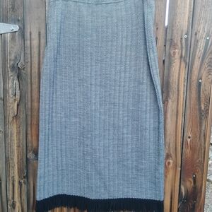 Nina Leonard Black and Gray Herringbone Pencil Skirt